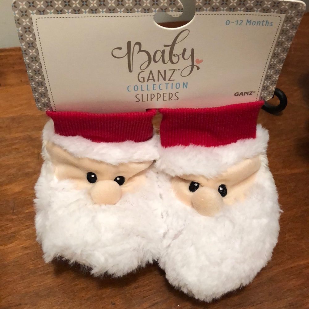 Baby Santa 🎅🏻 Slippers Size 0-12 months